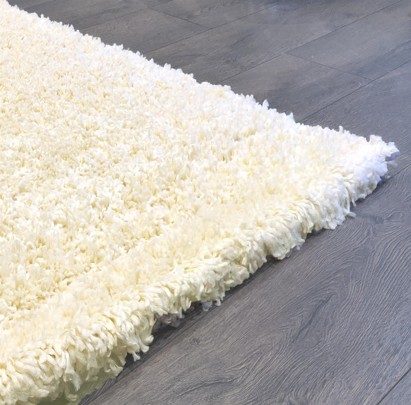 Premium Quality Shaggy Rug 60 x 110cm Cream - Exclusive Deals - Exclusive Deals